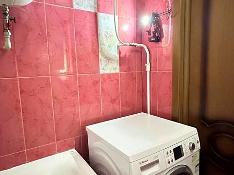 квартира за адресою Незалежності бульв. (50 років Жовтня), 11