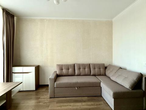 квартира за адресою Сім'ї Кульженків вул. (Петра Дегтяренка), 37