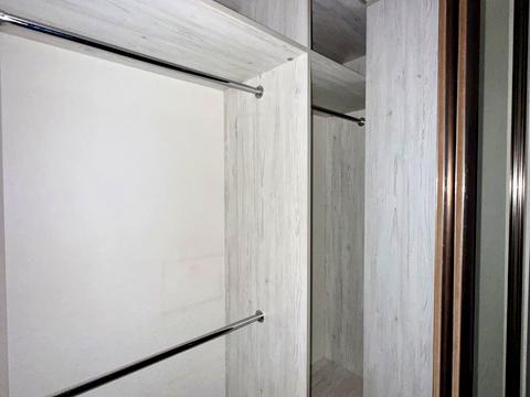 квартира за адресою Сім'ї Кульженків вул. (Петра Дегтяренка), 37