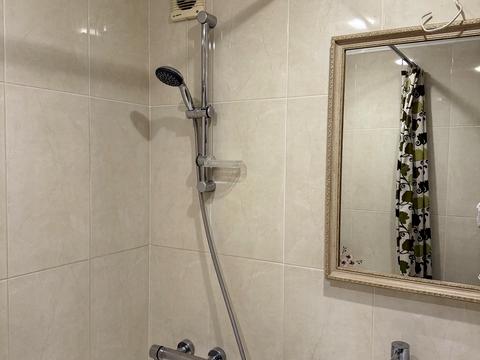 квартира за адресою Дарницький бульв., 8