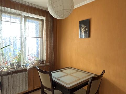 квартира за адресою Дарницький бульв., 8