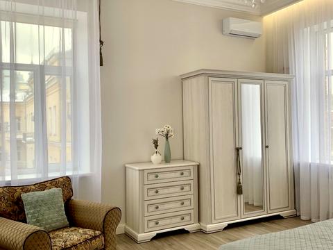 квартира за адресою Київ, Пирогова вул., 1/35