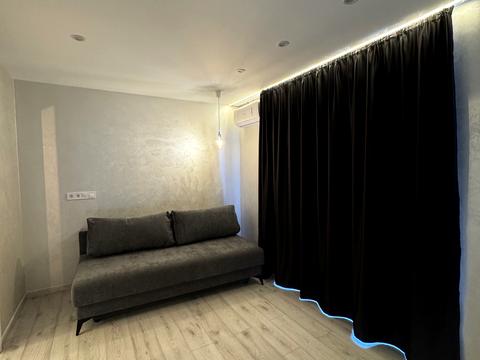 квартира за адресою Олега Мудрака вул. (Генерала Наумова), 1-Б