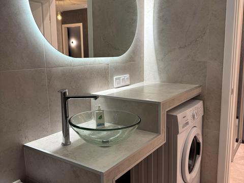 квартира за адресою Олега Мудрака вул. (Генерала Наумова), 1-Б