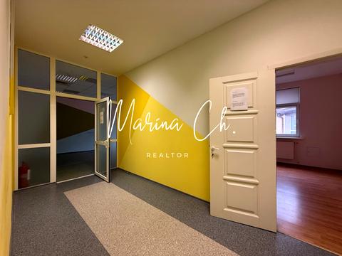 коммерческая по адресу Владимира Моссаковского ул. (Клари Цеткін), 1-А