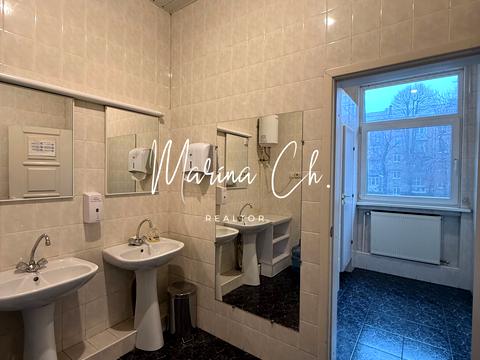 коммерческая по адресу Владимира Моссаковского ул. (Клари Цеткін), 1-А