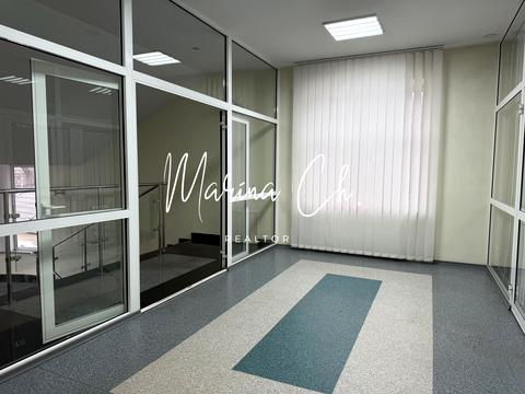 коммерческая по адресу Владимира Моссаковского ул. (Клари Цеткін), 1-А