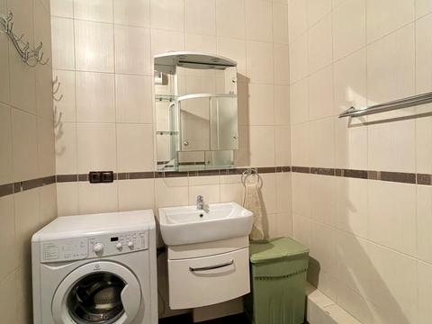 квартира за адресою Регенераторна вул., 4 к7