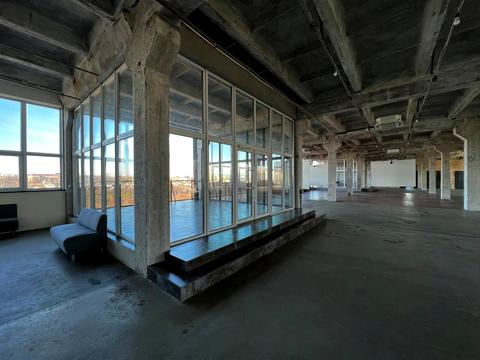 комерційна за адресою Ольгерда Бочковського вул., 1