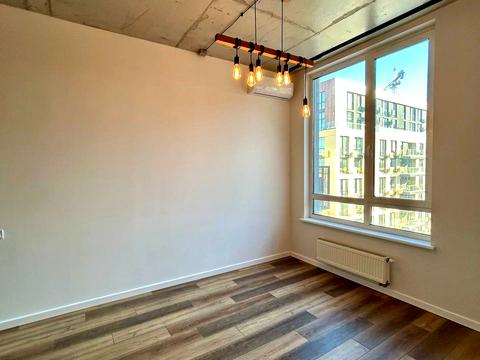 квартира за адресою Салютна вул., (Будинок 02301-02303)