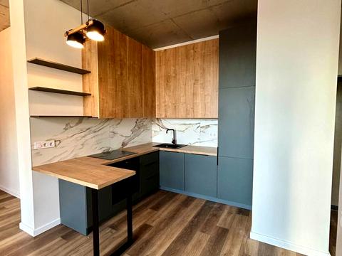 квартира за адресою Салютна вул., (Будинок 02301-02303)