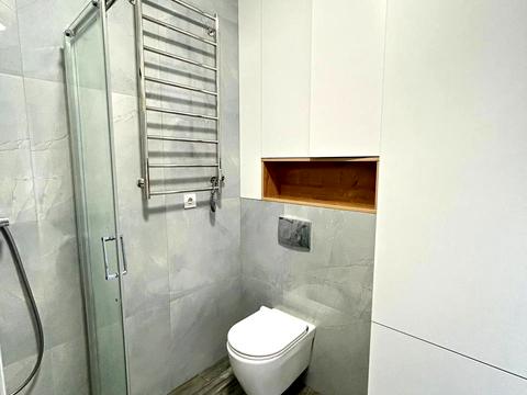 квартира за адресою Салютна вул., (Будинок 02301-02303)