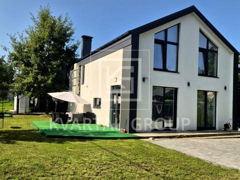 будинок за адресою Лісова