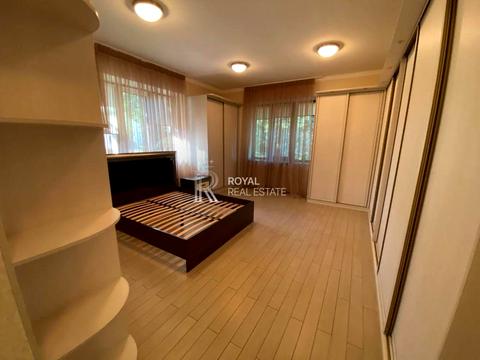 будинок за адресою Кленова вул., 57