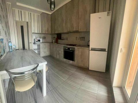 квартира за адресою Регенераторна вул., 4 к12