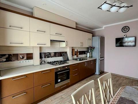 квартира по адресу Александра Довженко ул., (Будинок 3)