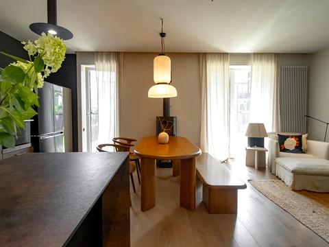 дом по адресу Евгения Коновальца ул., 49