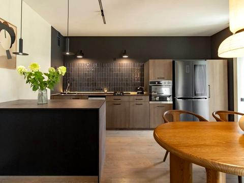 дом по адресу Евгения Коновальца ул., 49