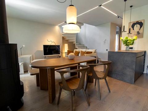 дом по адресу Евгения Коновальца ул., 49