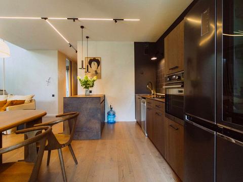 дом по адресу Евгения Коновальца ул., 49