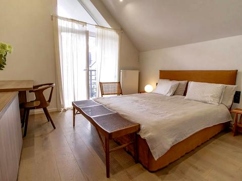 дом по адресу Евгения Коновальца ул., 49