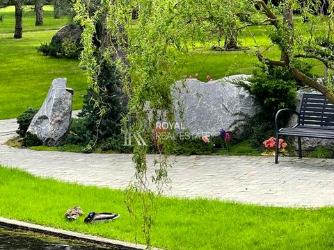 будинок за адресою с. Вишеньки, Кар'єрна вул., 8