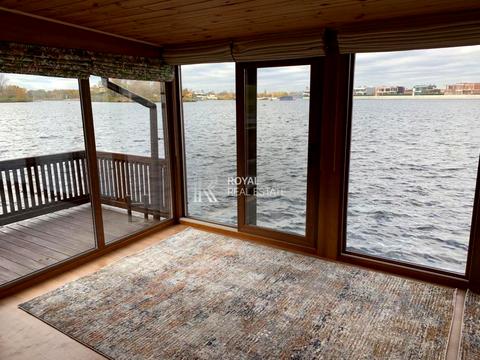 будинок за адресою с. Вишеньки, Кар'єрна вул., 8