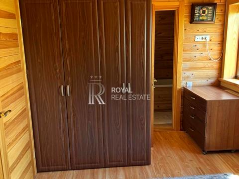 будинок за адресою с. Вишеньки, Кар'єрна вул., 8