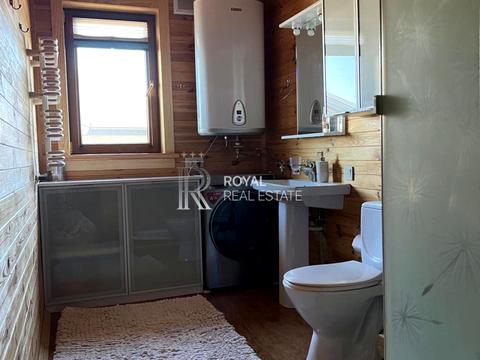 будинок за адресою с. Вишеньки, Кар'єрна вул., 8