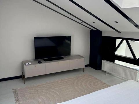 квартира по адресу Днепровская набережная ул., 19-А