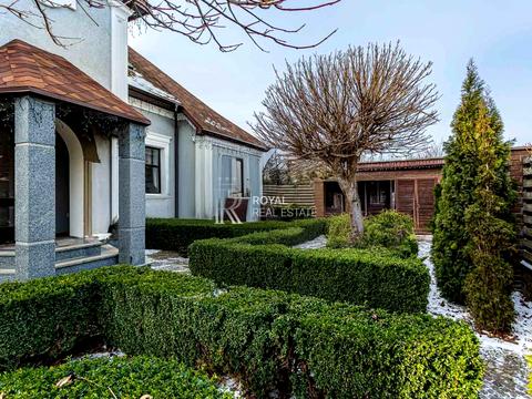 дом по адресу Ивана Франко ул. (Комунарська)