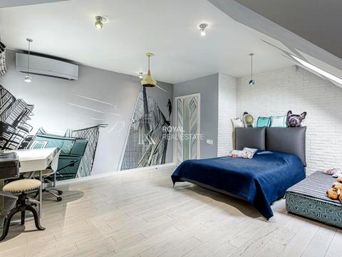 дом по адресу Ивана Франко ул. (Комунарська)