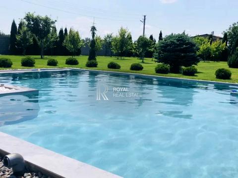 дом по адресу Ивана Франко ул. (Комунарська)