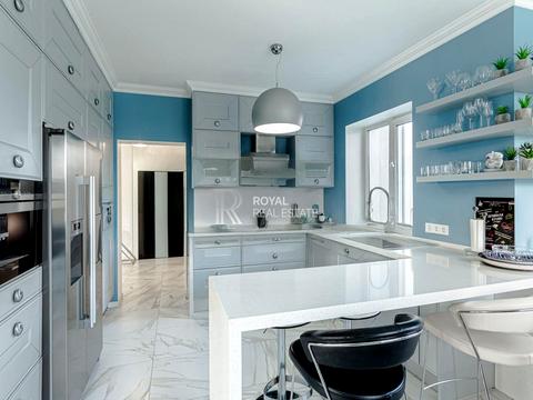 дом по адресу Ивана Франко ул. (Комунарська)