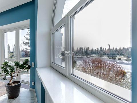 дом по адресу Ивана Франко ул. (Комунарська)