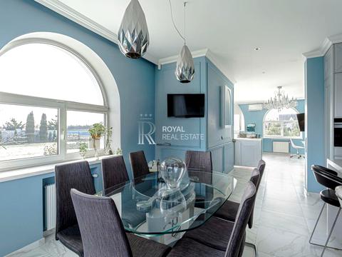 дом по адресу Ивана Франко ул. (Комунарська)