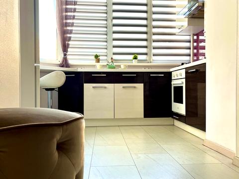 квартира за адресою Боголюбова вул., 20