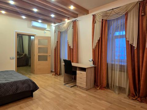 квартира за адресою Введенська вул., 27/51