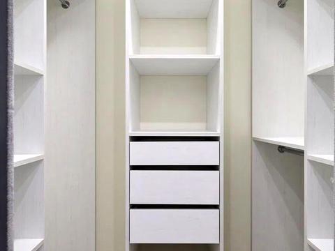 квартира за адресою Михайла Максимовича вул. (Онуфрія Трутенка), 24-Г