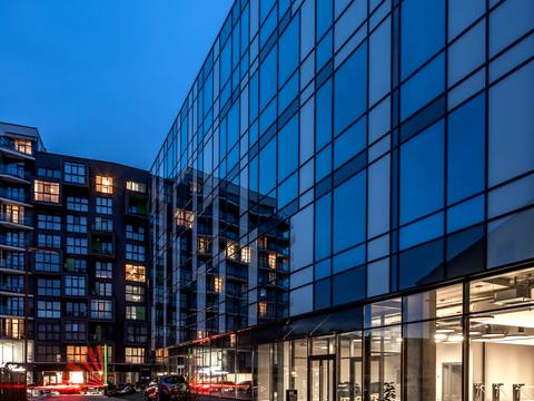 комерційна за адресою Хімічна вул., 4