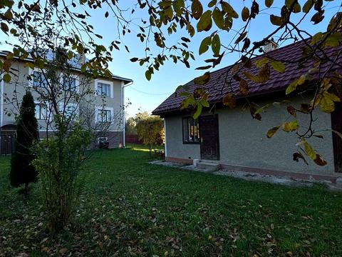 будинок за адресою Володимира Великого вул.