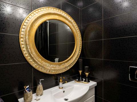 квартира за адресою Дніпровська набережна вул., 19-В