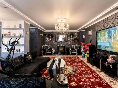 квартира за адресою Дніпровська набережна вул., 19-В