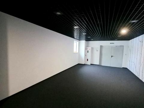 комерційна за адресою Гетьмана Івана Мазепи вул. (Топольна), 1б