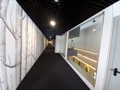 комерційна за адресою Гетьмана Івана Мазепи вул. (Топольна), 1б