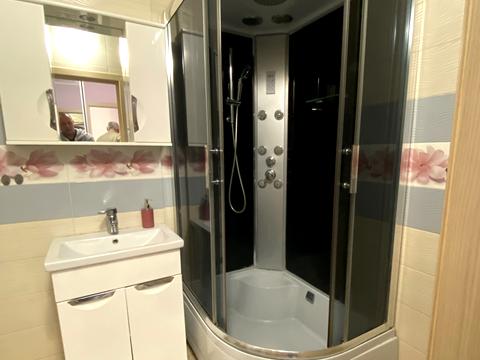 квартира за адресою Київ, Академіка Лебедєва вул., 1/5