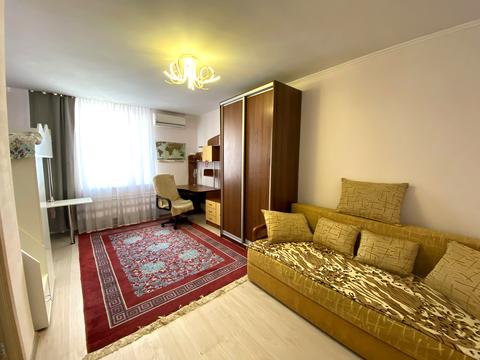 квартира за адресою Київ, Академіка Лебедєва вул., 1/5