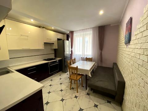 квартира за адресою Київ, Академіка Лебедєва вул., 1/5