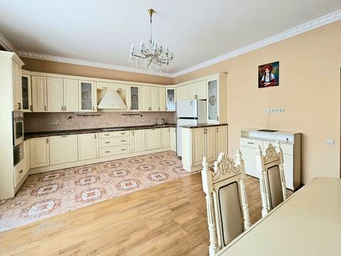 квартира по адресу Евгения Коновальца ул. (Щорса), 44-А