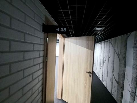 комерційна за адресою Львів, Гетьмана Івана Мазепи вул. (Топольна), 1б